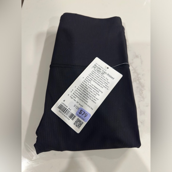 ❤️SOLD❤️
Lulu lemon wunder train ribbed HR tight 28” - Picture 4 of 4